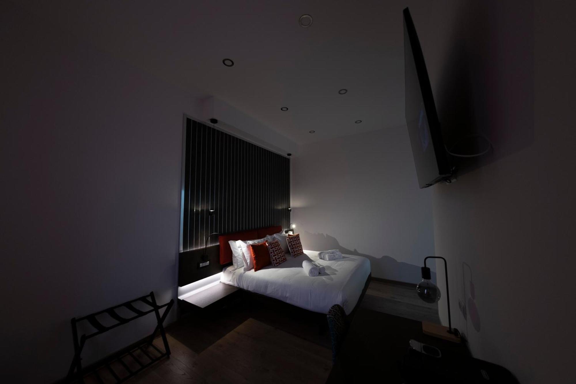 Trastevere New Luxury Rooms Rome Exterior photo